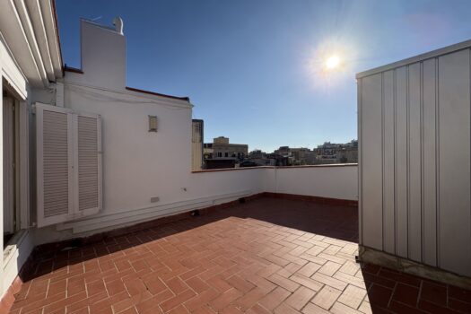 FOTO TERRAZA PISO EN VENTA MARIA AGUILO