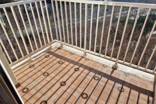 Piso exterior con terraza en barcelona Zona Glorias