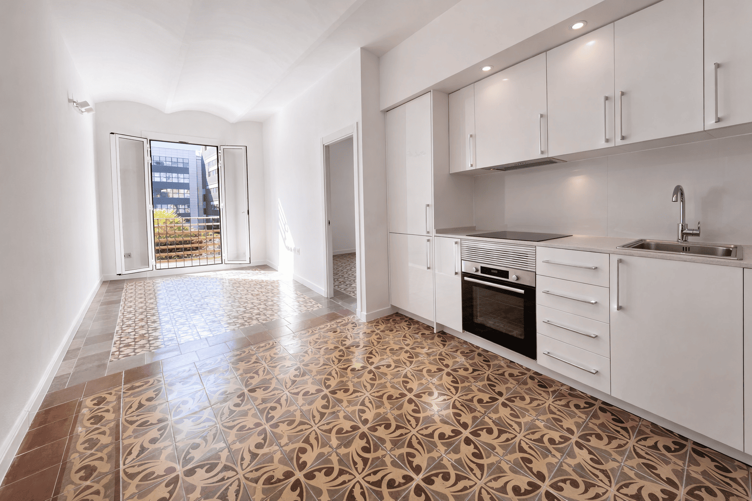 Piso exterior con terraza en barcelona Zona Glorias