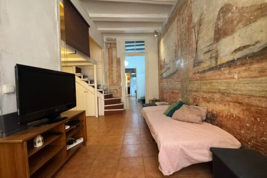 Piso exterior con terraza en barcelona Zona Glorias