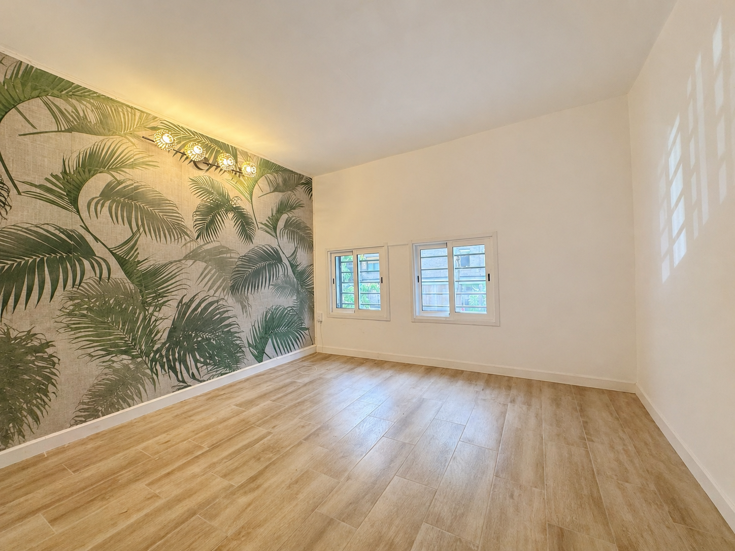 Piso exterior con terraza en barcelona Zona Glorias